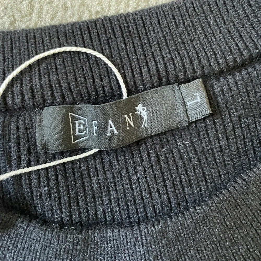 Bundle of 2 EFAN oversized sweaters L - Picture 3 of 6